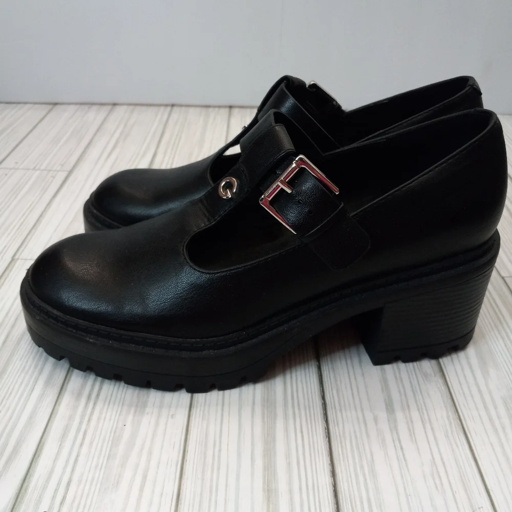 GBG Los Angeles Chunky Platform Mary Jane Shoes